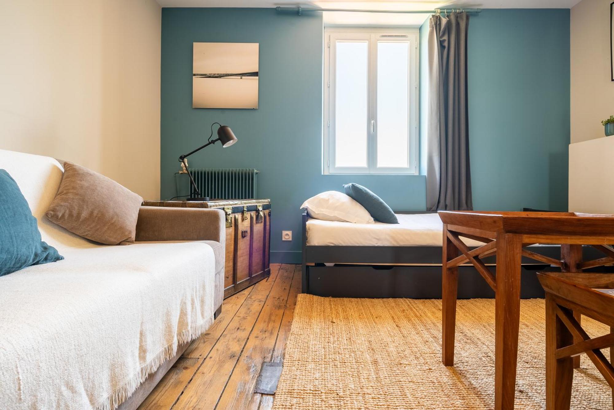 Dupain & Dubeurre Appart'Hotel - Parking En Supp 리모주 외부 사진