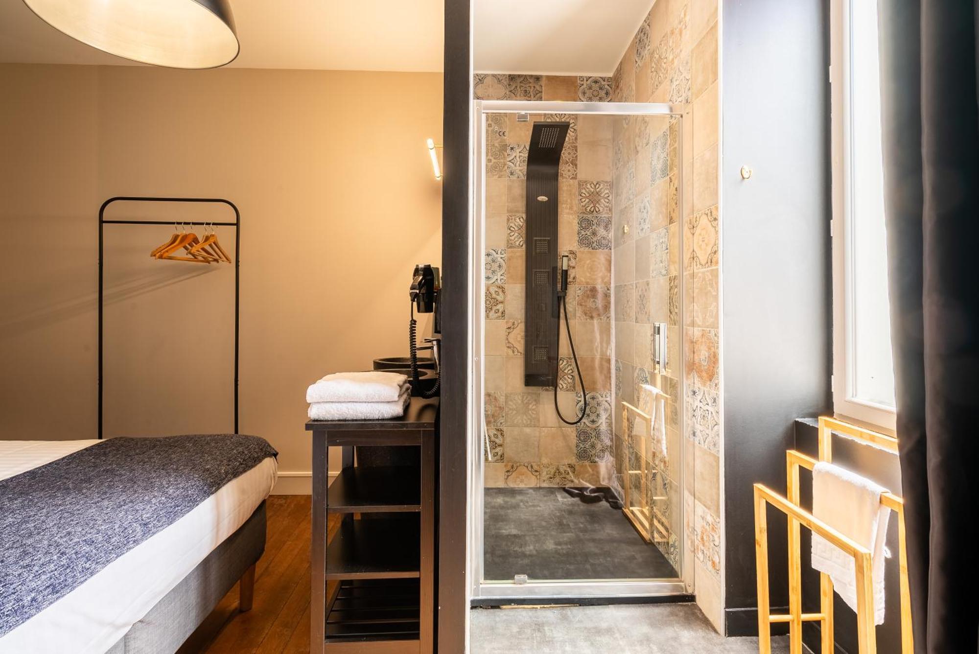 Dupain & Dubeurre Appart'Hotel - Parking En Supp 리모주 외부 사진